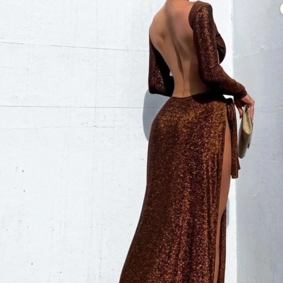 Meshki Christina Backless Maxi Dress – Elegant & Sultry! ✨ - Picture 4 of 4